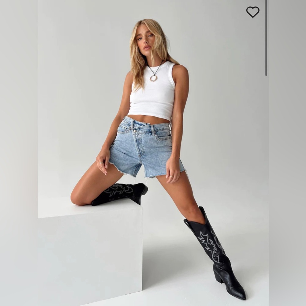NWT XENA Princess Polly Denim Shorts